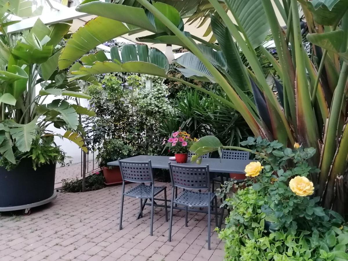 La Foresteria Garden Boutique B&B Catania Kültér fotó